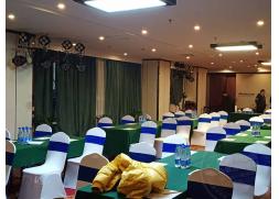 蘭州鄭州御璽國際酒店由華熠物料租賃公司助力桌椅